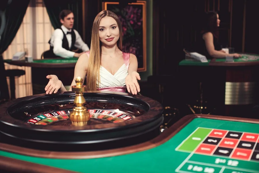 Meja dealer langsung untuk pilihan kasino live SPIN89